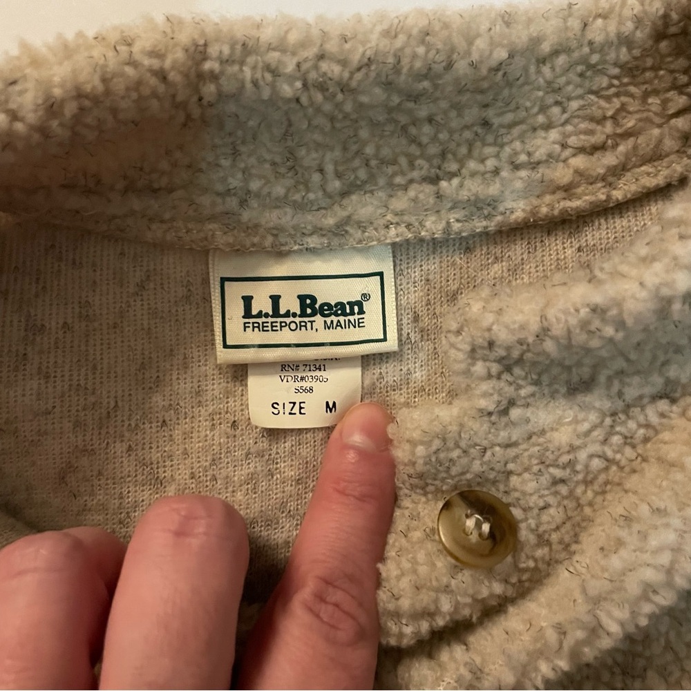 VNTG Ll Bean Fleece Pullover Sweater Tan Mens Medium Button Long Sleeve EUC Cozy - Picture 3 of 4